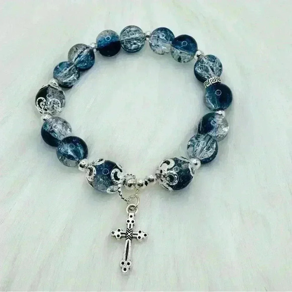Sea Blue Gradient Beaded Cross Charm Bracelet - Picture 7 of 7